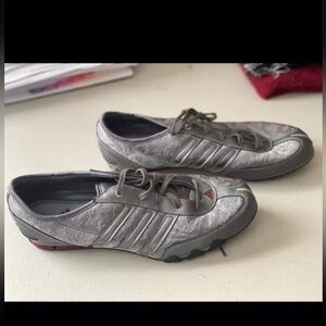 Silver sneakers, worn less than 5 times, beautiful condition. Women’s size 9